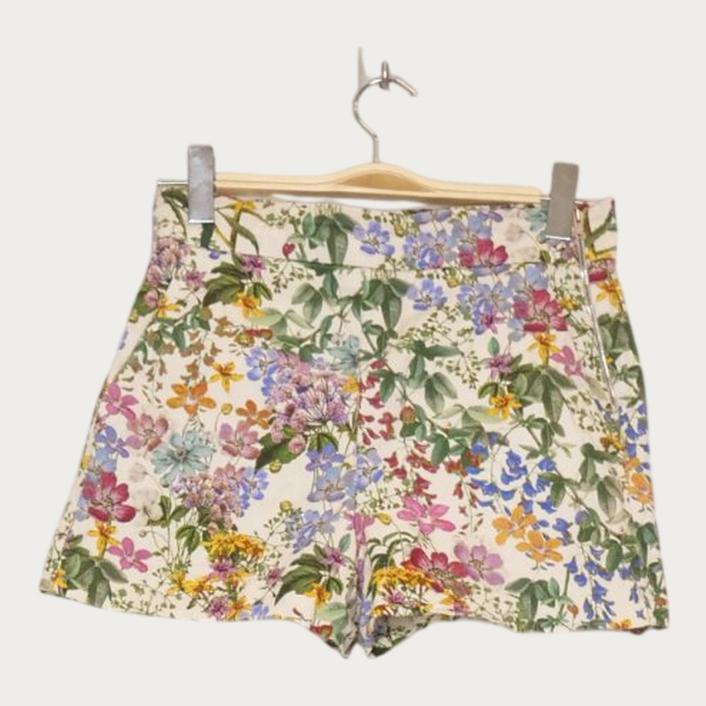 Short Zara